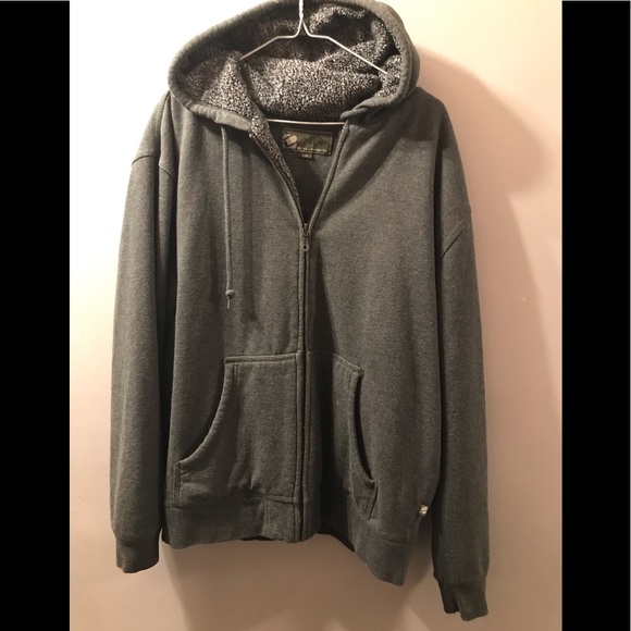 Lisette & B.C Cothing tops both for 40$ - Picture 3 of 7